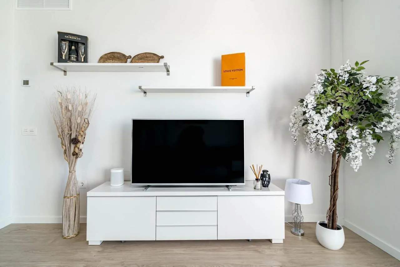 Tranquil Oasis 2 Bedroom Apartment In Nueva Andalucia Close To Centro Plaza Marbella 0*,  Spain
