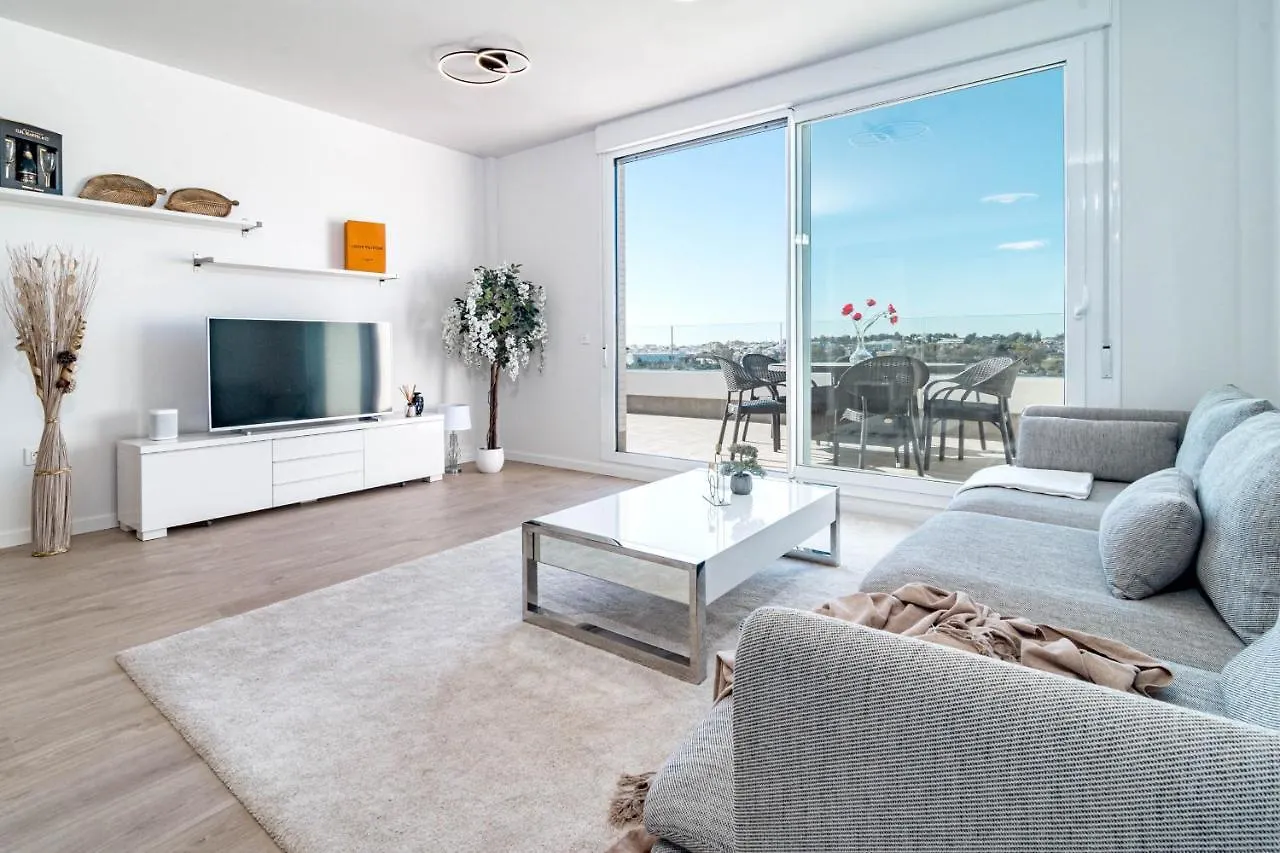 Tranquil Oasis 2 Bedroom Apartment In Nueva Andalucia Close To Centro Plaza Marbella