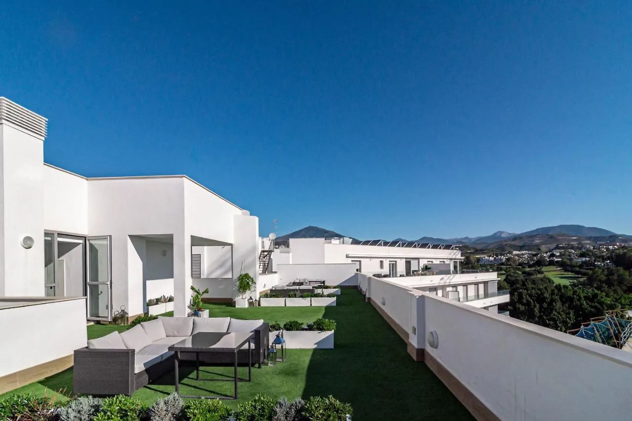 Tranquil Oasis 2 Bedroom Apartment In Nueva Andalucia Close To Centro Plaza Marbella