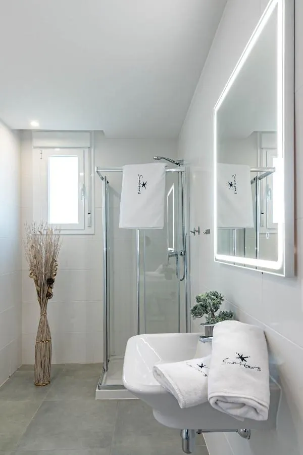 Tranquil Oasis 2 Bedroom Apartment In Nueva Andalucia Close To Centro Plaza Marbella