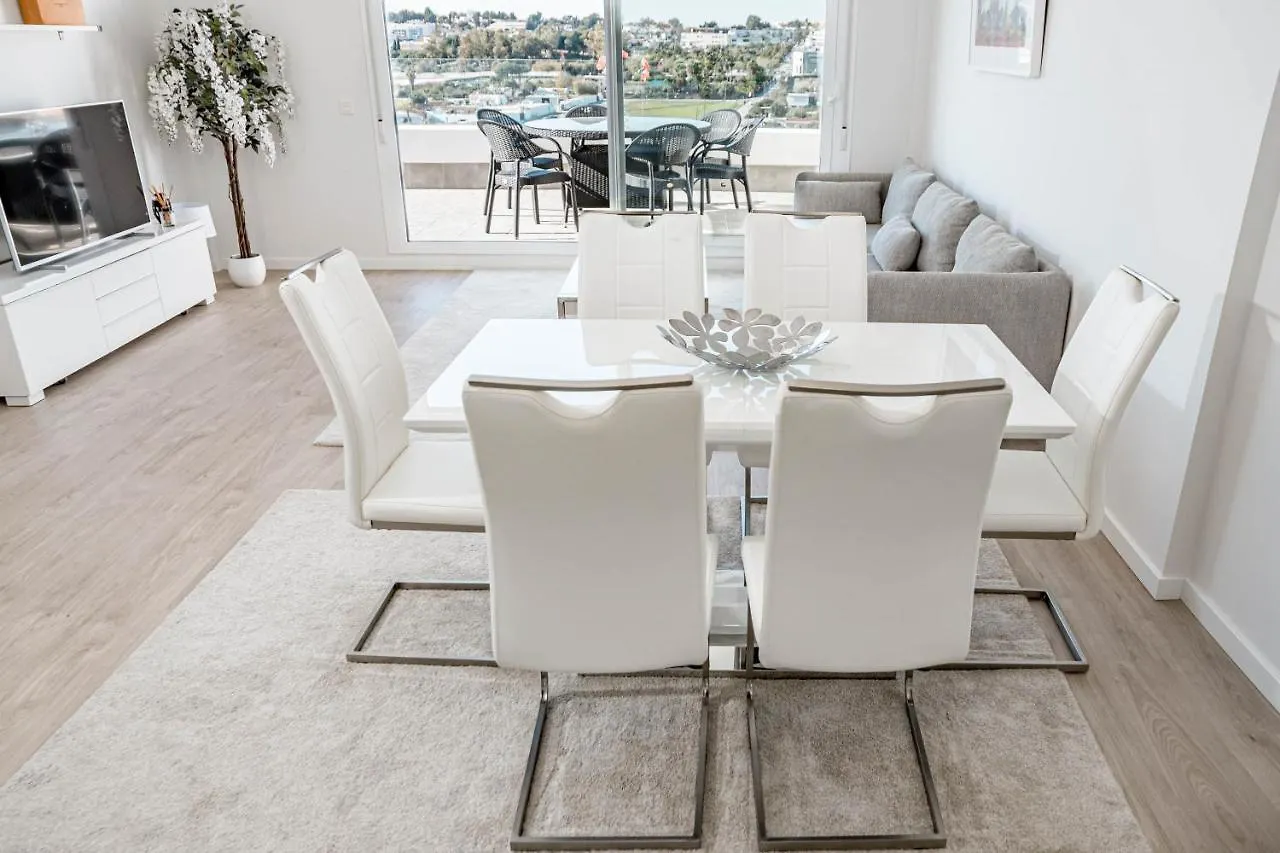 Tranquil Oasis 2 Bedroom Apartment In Nueva Andalucia Close To Centro Plaza Marbella